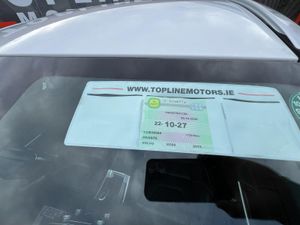 ==R-DESIGN//FULL LEATHER//AUTO// - Image 2