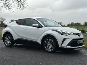 Toyota C-HR 2021 SOL Hybrid LOW MILEAGE - Image 2