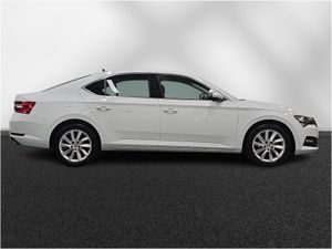 Skoda SUPERB Diesel Hatchback SE Technology - Image 4