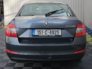 2015 Skoda Octavia 1.6D TDI CR DSG Elegance - Image 4