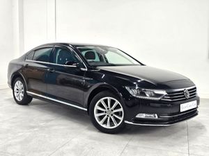 2020 VW Passat 2.0 TDi Highline 190 Auto - Image 4