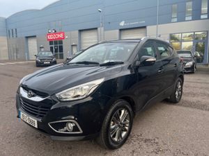 1.6 PETROL  SE 5DR NEW NCT - HALF LEATHER - Image 3