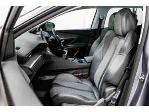 Peugeot 3008 Allure 1.5 Diesel 130HP - Image 4
