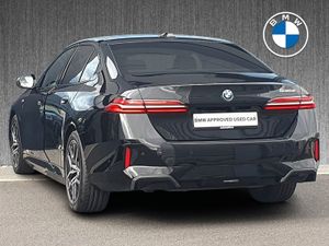 BMW 5 Series 530e M Sport Saloon - Image 3
