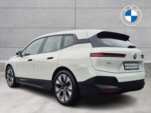 BMW IX Xdrive40 Sport - Image 3