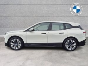 BMW IX Xdrive40 Sport - Image 4