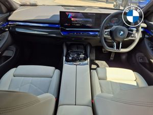 BMW 5 Series 530e M Sport Pro Touring - Image 4