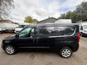 Fiat Doblo 2022 - Image 4