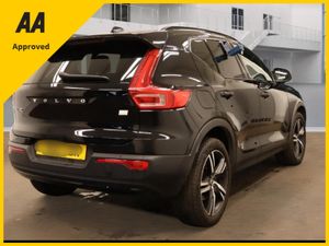 Volvo XC40 2021 T4 1.5 PHEV R Design - Image 4