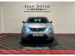 Nissan Qashqai 2015 1.2 Petrol Manual LOW KM - Image 3