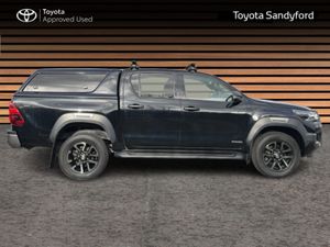 Toyota Hilux 2.8 INVINCIBLE AUTOMATIC // HEATED LE - Image 3