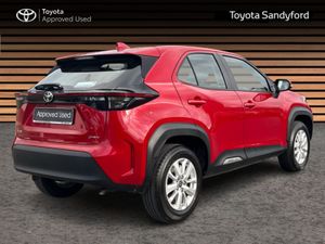 Toyota Yaris Cross LUNA HYBRID AUTOMATIC // REAR C - Image 2