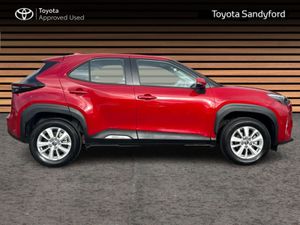 Toyota Yaris Cross LUNA HYBRID AUTOMATIC // REAR C - Image 3