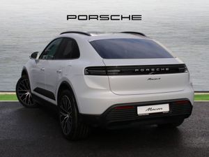 Porsche Macan 4 Electric - Image 3
