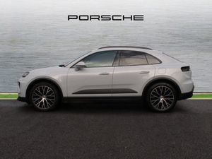Porsche Macan 4 Electric - Image 4