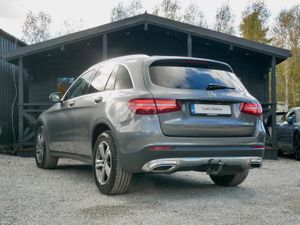 2017 Mercedes-Benz GLC 220d 4 Matic - Image 4