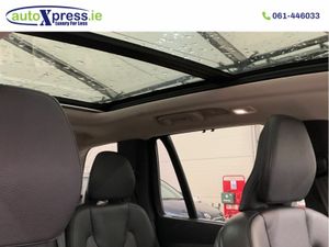 Volvo XC90 RECHARGE Panoramic Roof - Image 2