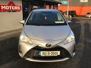 2019 TOYOTA YARIS VITZ PETROL  AUTO - Image 2