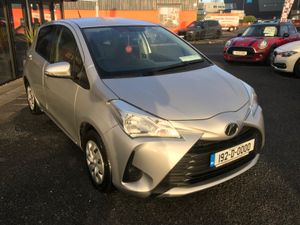 2019 TOYOTA YARIS VITZ PETROL  AUTO - Image 3