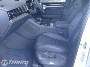 Volkswagen Touareg 261 R-line Commercial  Availab - Image 4