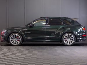232 Bentley Bentayga Azure V6 *Pan Roof - Image 3