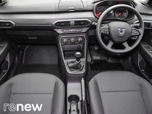 Dacia Jogger Essential TCe 110 - Image 2