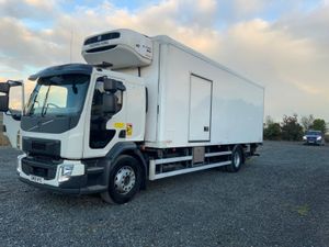 Volvo FL Thermo King Fridge Body. Tail Lift. - Image 4