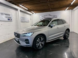 2022 Volvo XC60 2.0 Petrol/Hybrid Ultimate Bright - Image 2