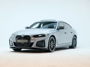 BMW i4 i4 M50 *SUNROOF* - Image 3