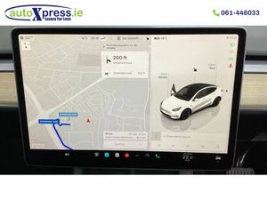 Tesla Model Y LONG RANGE Dual motor AWD, Reversing - Image 2