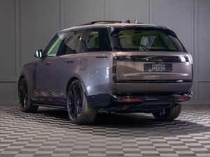 2025 Range Rover Autobiography P550e - Image 4