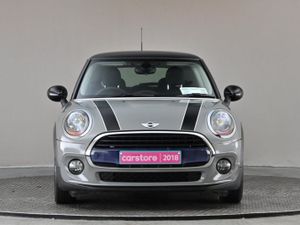 MINI Cooper 1.5 D 6spd  bitone Roof - Image 2