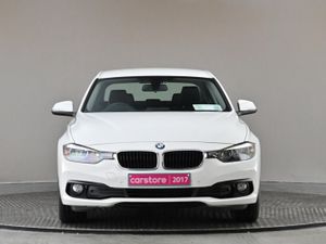 BMW 3 Series 318D SE  full Leather sat Nav park S - Image 2