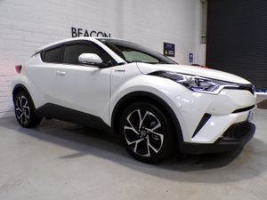 2018*YES ONLY 6,000 MILES*HYBRID SPORT TOYOTA C-HR - Image 3