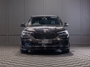 222 BMW X5 X-Drive 45e M-Sport - Image 2