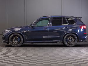 2022 BMW X5 X-Drive 45e M-Sport - Image 3