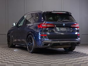 2022 BMW X5 X-Drive 45e M-Sport - Image 4