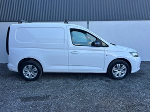 2022 Volkswagen Caddy only 59'000 kms - Image 3