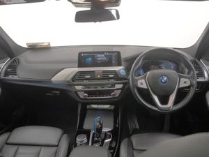 BMW iX3 Premier Edition - Image 4