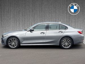 BMW 3 Series 330e Sport Saloon - Image 4