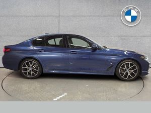 BMW 5 Series 520d M Sport Saloon - Image 4