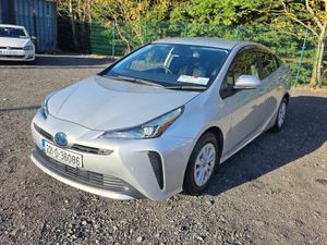 Toyota Prius 2022 Hybrid Automatic - Image 3