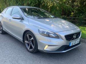 2013 Volvo V40 Estate R-DEDIGN ! - Image 4