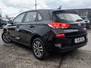 2019 Hyundai i30 Deluxe/High spec/Irish/1yr warran - Image 2
