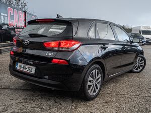 2019 Hyundai i30 Deluxe/High spec/Irish/1yr warran - Image 3