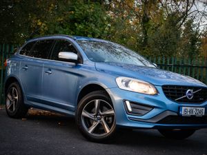 2015 Volvo XC60 2.0 R-design D4 Low Mileage* 181HP - Image 3