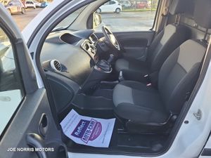 Renault Kangoo ENERGY DCI BUSINESS LOW KMS - Image 4