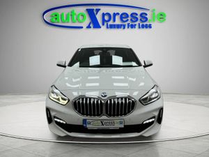 BMW 1-Series 118D M-SPORT Automatic, Reversing cam - Image 3