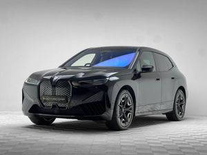 BMW iX 40 M SPORT XDRIVE *PAN ROOF* - Image 3
