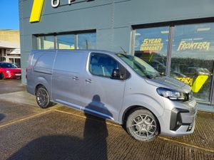 Opel Vivaro Sportive Demo Deal - Image 3